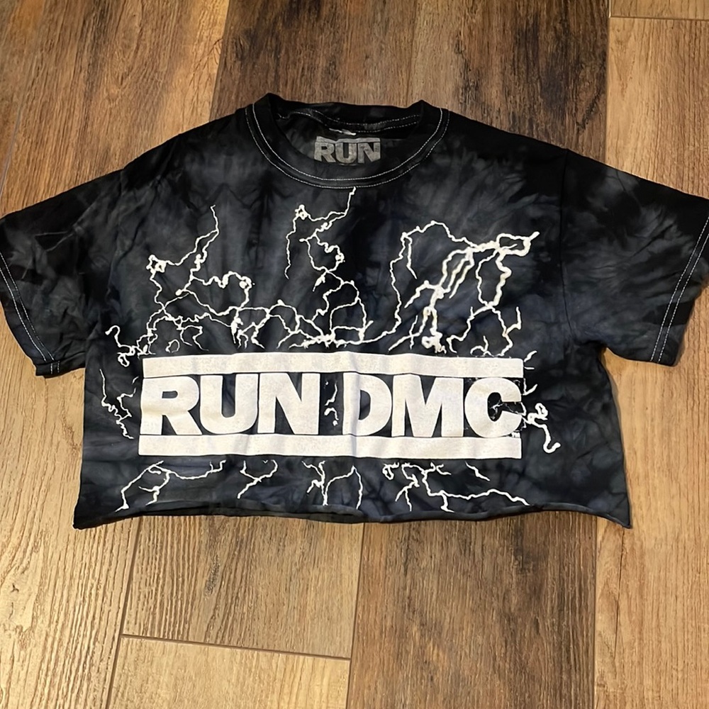 AKIRA